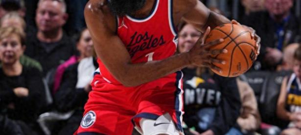 开云- 篮网三巨头104分回放全场回放免费观看 